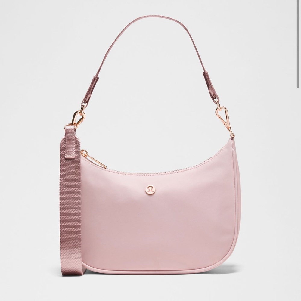 Lululemon | Adjustable Mini Shoulder Bag